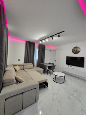 Daila Apartment